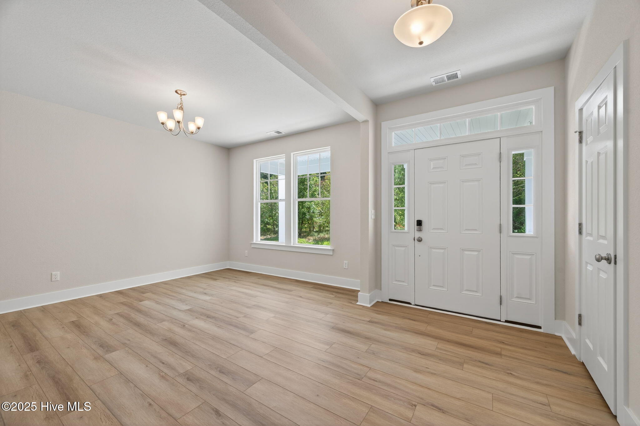 101 Patience Lane Moyock, NC 27958 - Photo 2 of 47 4-web-or-mls-101-patience-ln