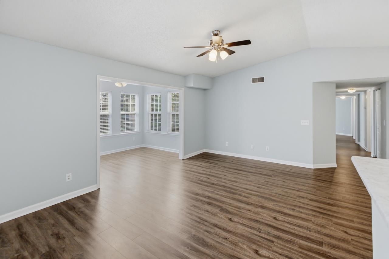 8562 Hopkins Circle, Unit E Surfside Beach, SC 29575 - Photo 5 of 33
