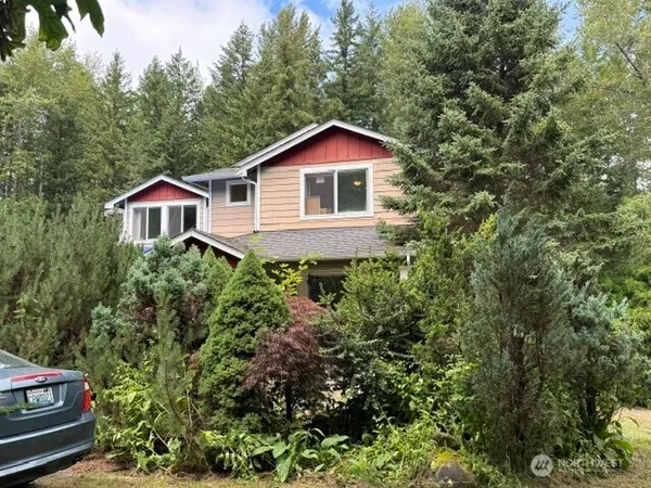 $699,000 | 11315 384th Street East, Eatonville, WA 98328