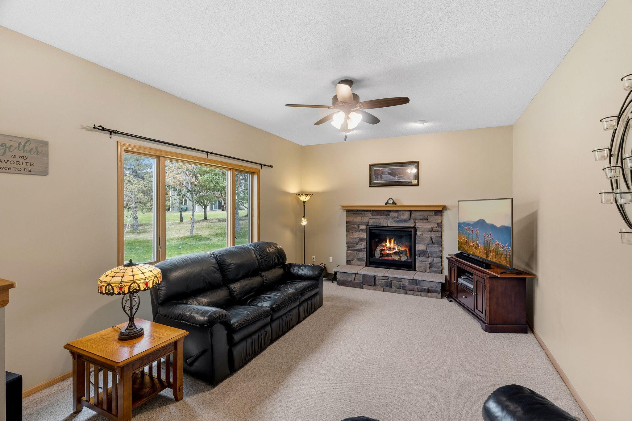 10053 Raleigh Court Woodbury, MN 55129 - Photo 10 of 37