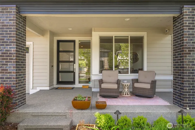 a building outdoor space with patio furniture