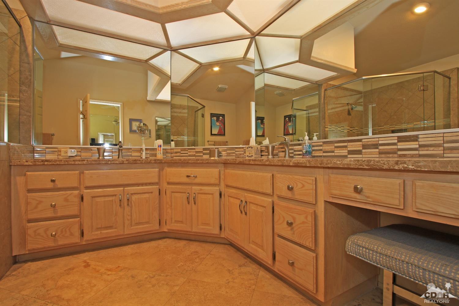 329 Red River Road Palm Desert, CA 92211 - Photo 21 of 37 Additional Photo