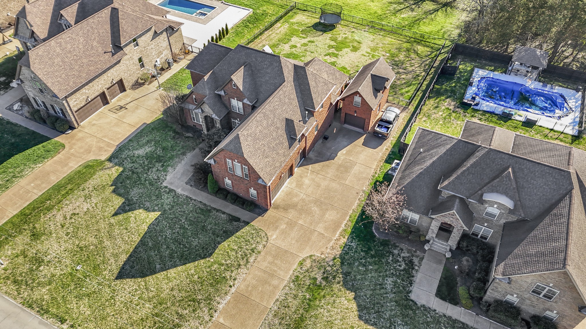 1133 Mires Road Mount Juliet, TN 37122 - Photo 44 of 51 front view of a house with a yard