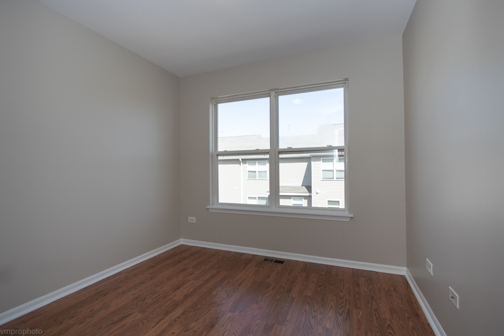 34347 North Goldenrod Road Round Lake, IL 60073 - Photo 9 of 14