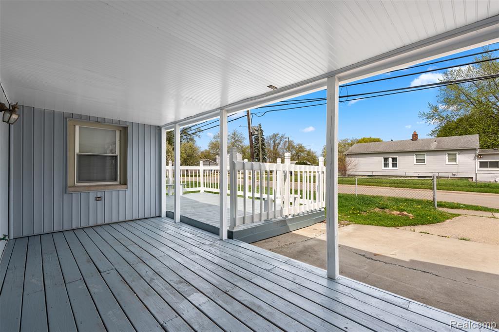 21090 Gentner Street Warren, MI 48089 - Photo 20 of 25
