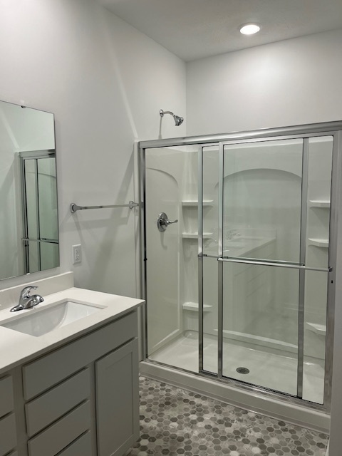 142 Winding Brk Way Pendleton, IN 46064 - Photo 7 of 14