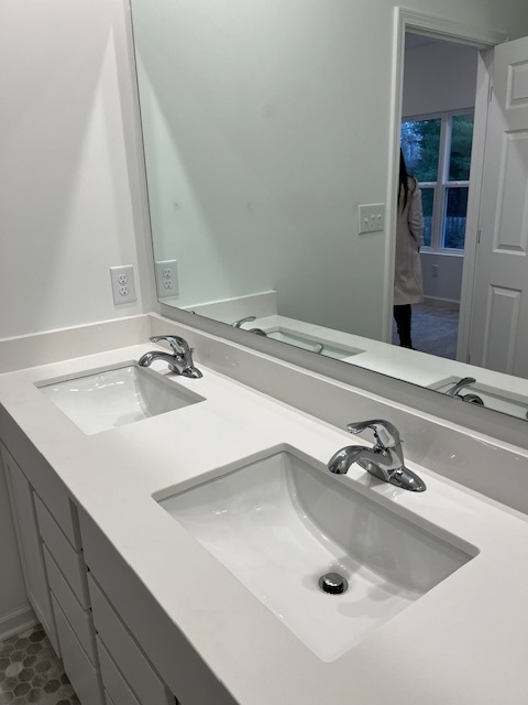 142 Winding Brk Way Pendleton, IN 46064 - Photo 8 of 14