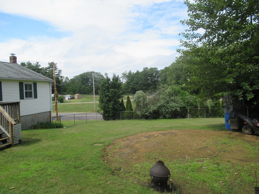 1 Bay Path Road Spencer, MA 01562 - Photo 3 of 16 Gallery Image 3