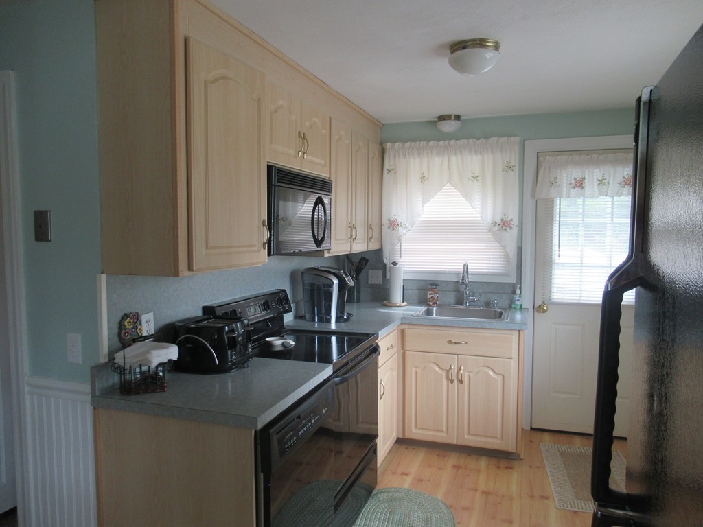 1 Bay Path Road Spencer, MA 01562 - Photo 7 of 16 Gallery Image 7