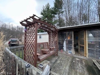 5740 Marvin Road Andover, OH 44003 - Photo 5 of 25