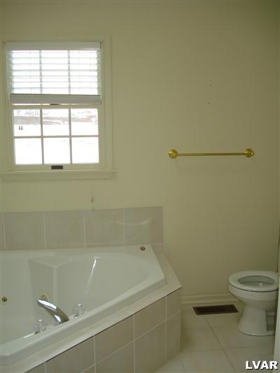 4085 Ross Road Bethlehem, PA 18020 - Photo 34 of 44 Gallery Image 34