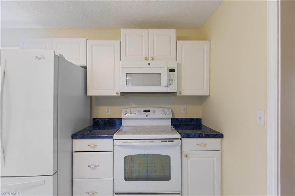 7079 Bridgewood Road Clemmons, NC 27012 - Photo 20 of 30 Gallery Image 20
