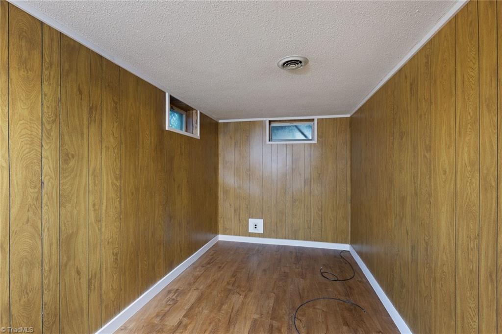 7079 Bridgewood Road Clemmons, NC 27012 - Photo 27 of 30 Gallery Image 27