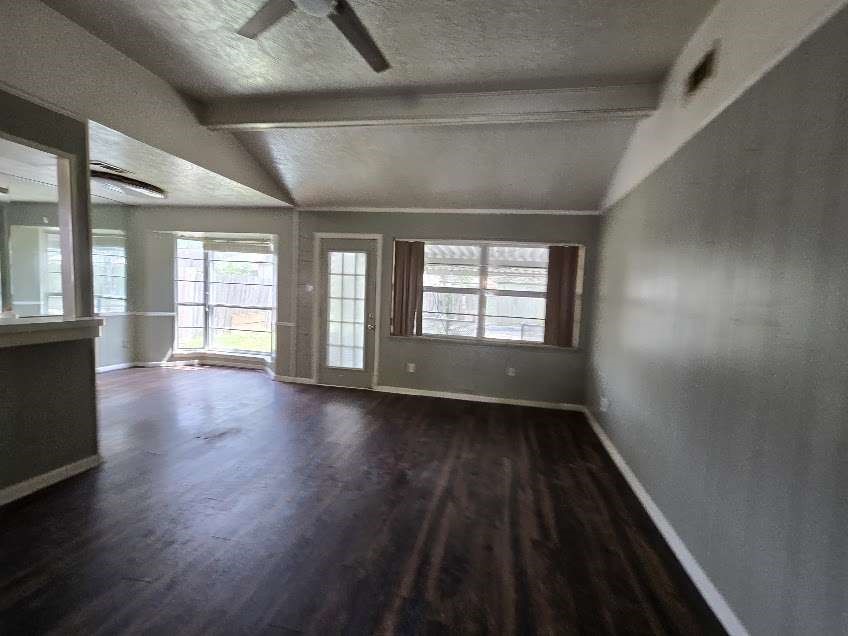 1307 Cactus Street Baytown, TX 77521 - Photo 4 of 15