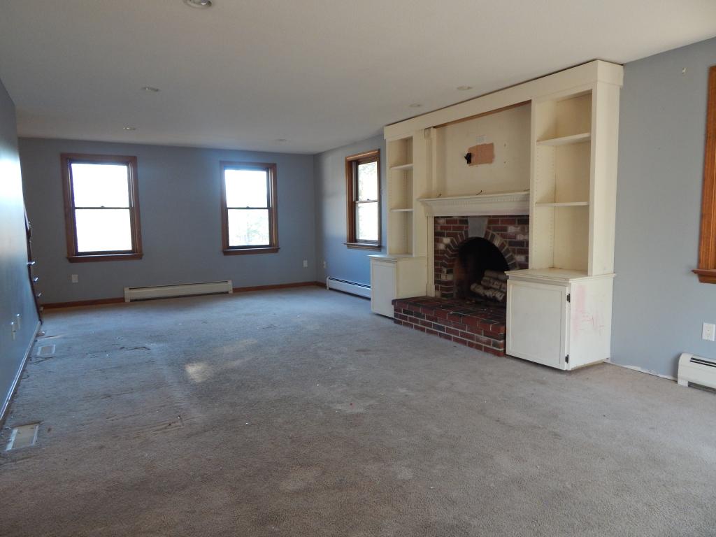 146 Old Wilton Road New Ipswich, NH 03071 - Photo 8 of 36 Gallery Image 8