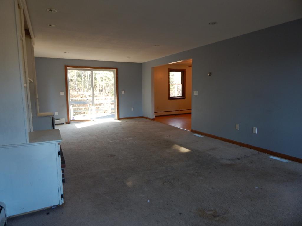 146 Old Wilton Road New Ipswich, NH 03071 - Photo 10 of 36 Gallery Image 10