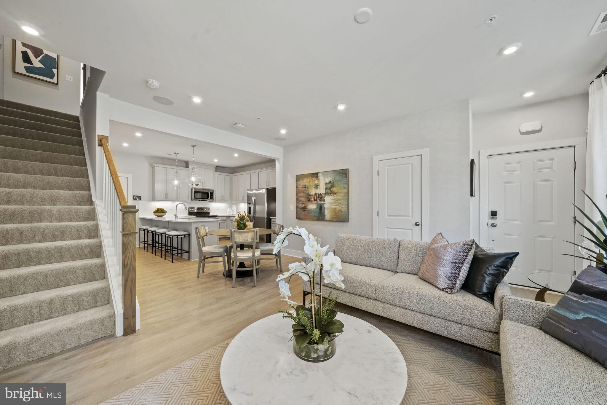 4626 Olivine Drive Chantilly, VA 20151 - Photo 13 of 50