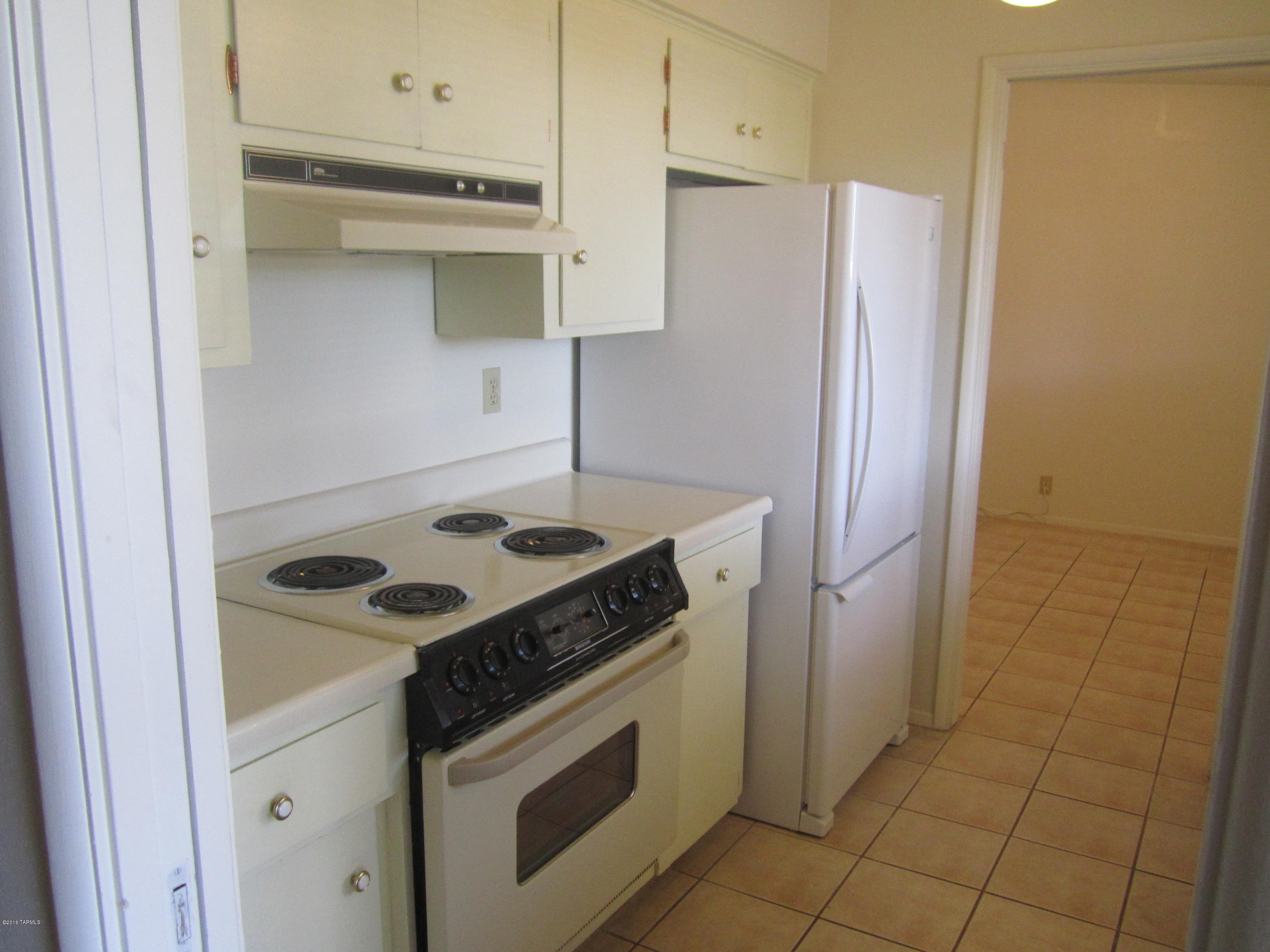 1938 West Anklam Road, Unit 9 Tucson, AZ 85745 - Photo 4 of 15
