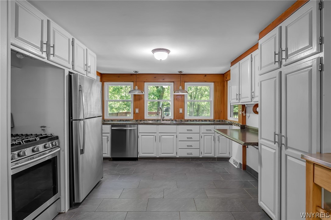 1715 Hopkins Road Amherst, NY 14068 - Photo 18 of 42