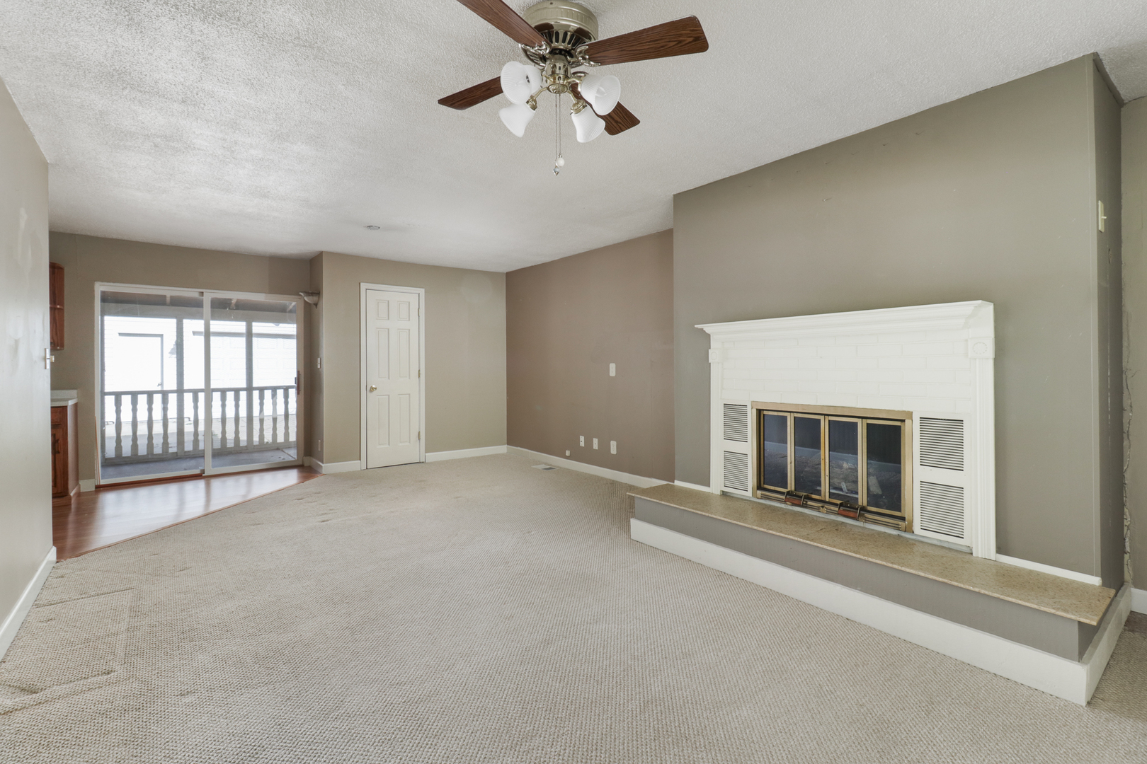 208 East Lincoln Street Normal, IL 61761 - Photo 7 of 40