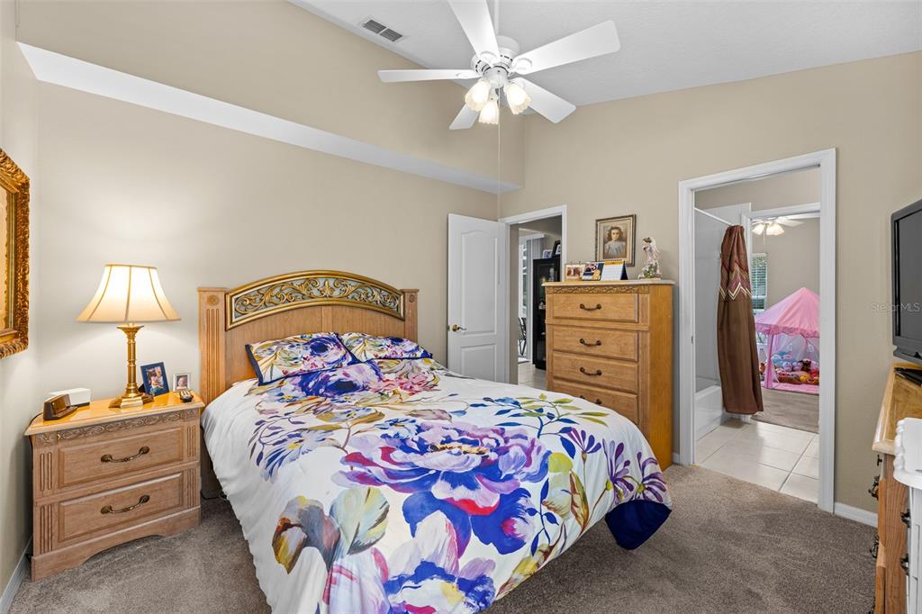 16230 Nottingham Road Tampa, FL 33647 - Photo 28 of 58 Gallery Image 28