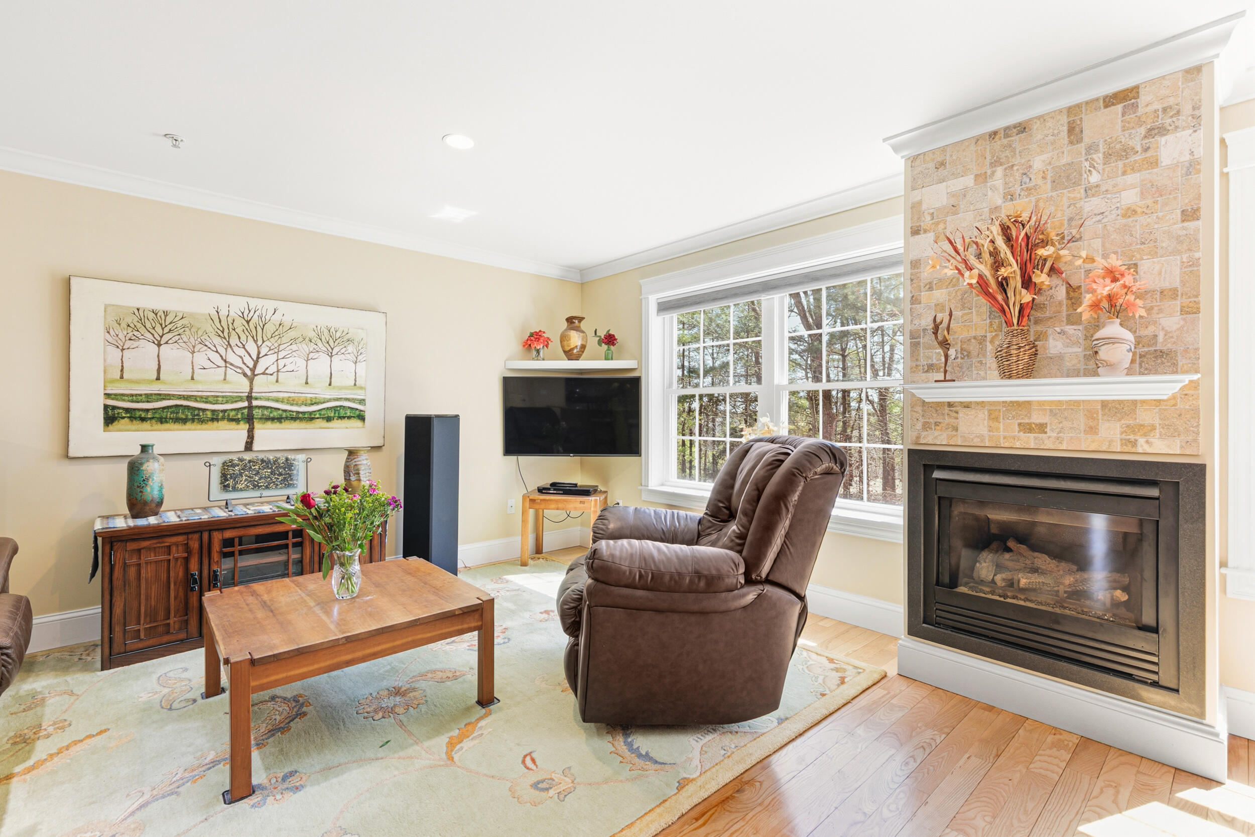 58 Ridge Road, Unit 7 Portland, ME 04103 - Photo 6 of 47 58 Ridge Rd Portland ME 04103 USA_046