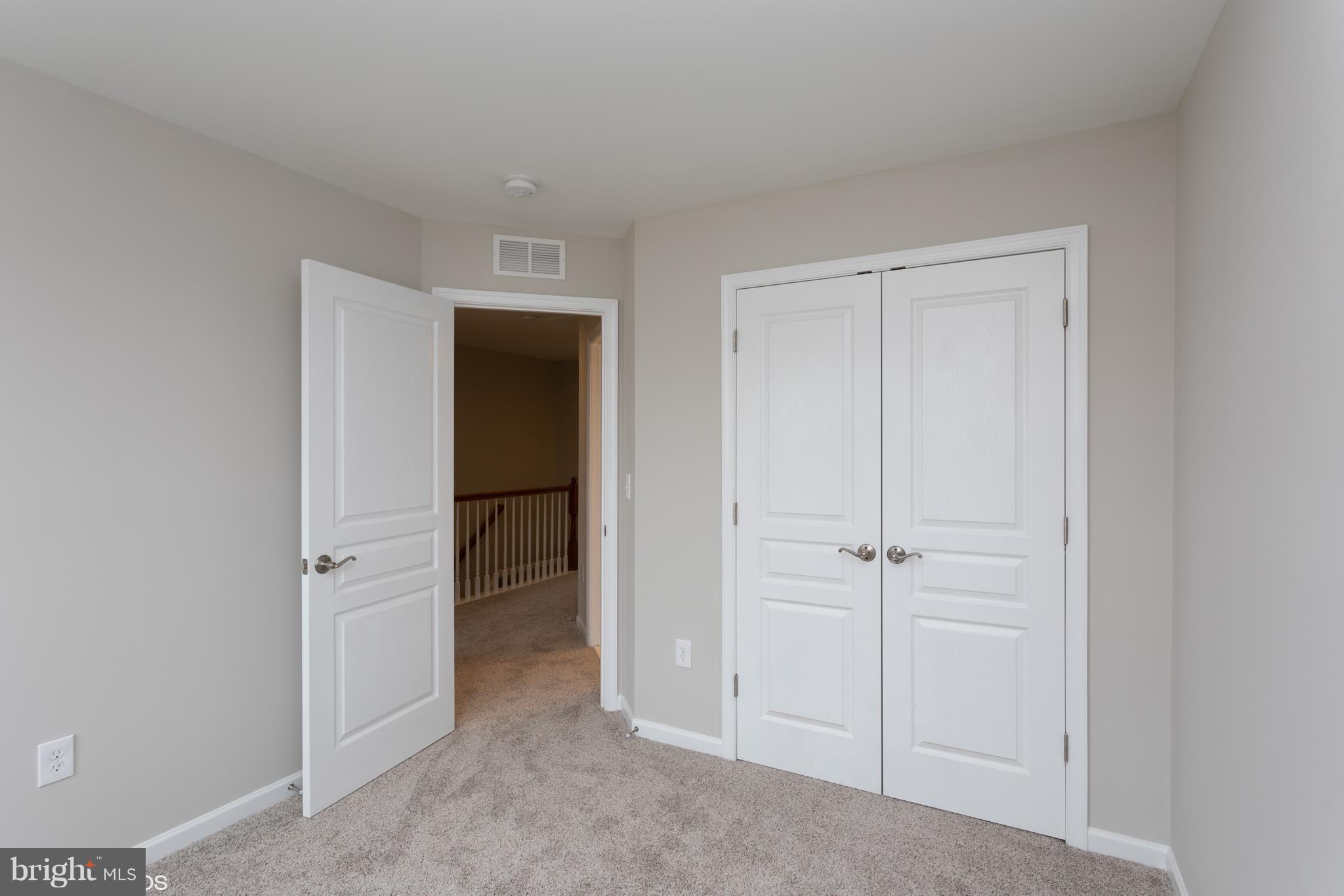 8352 Scotland Loop Manassas, VA 20109 - Photo 18 of 27 Bedroom 1