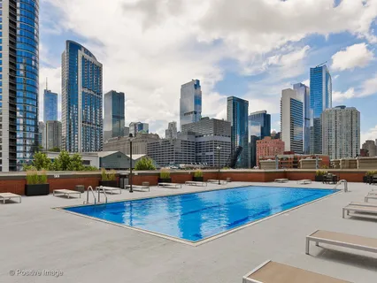 $599,500 | 501 North Clinton Street, Unit 2505, Chicago, IL 60654