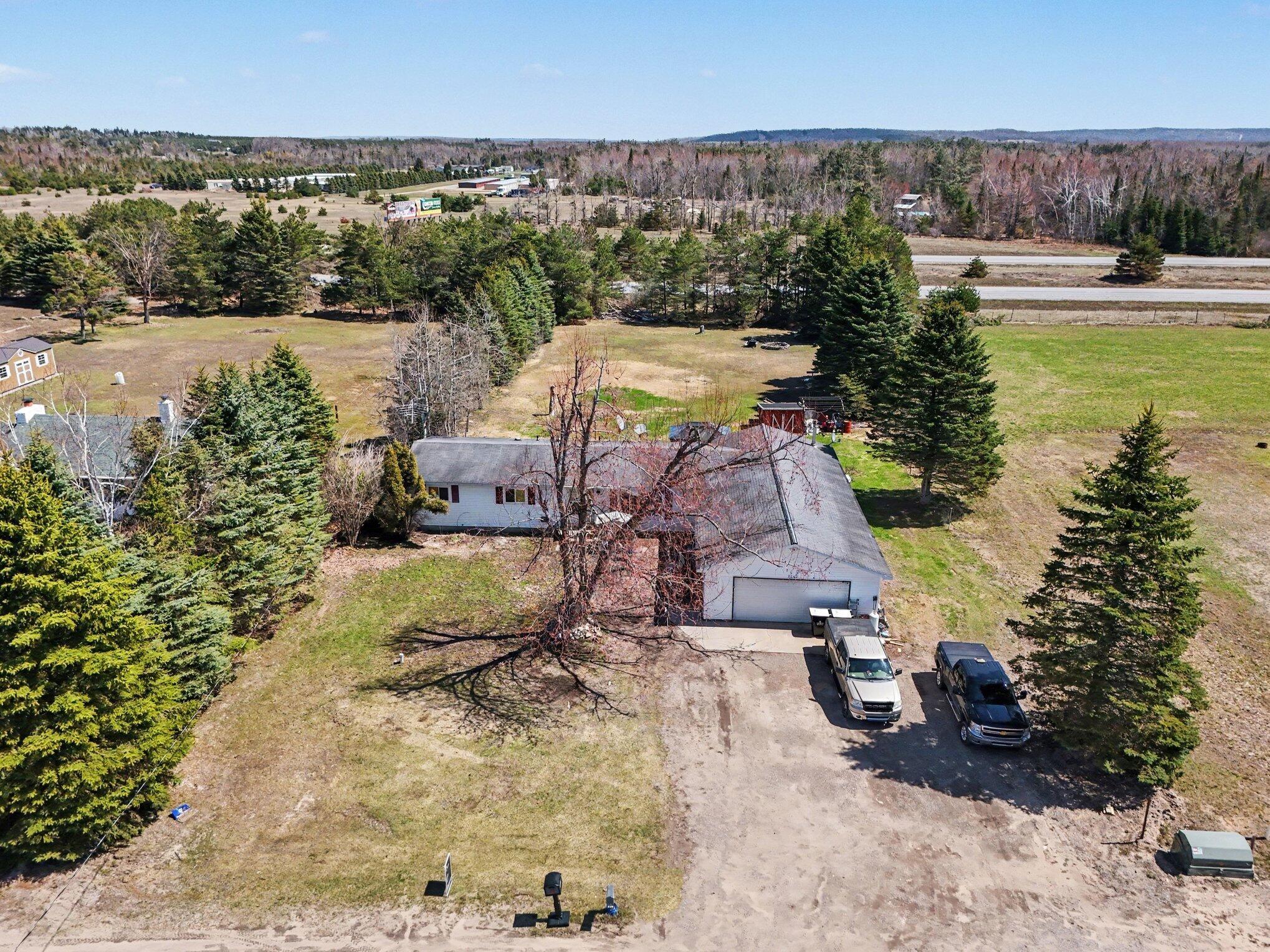 7207 Airport Road Vanderbilt, MI 49795 - Photo 27 of 28 028_file_9205
