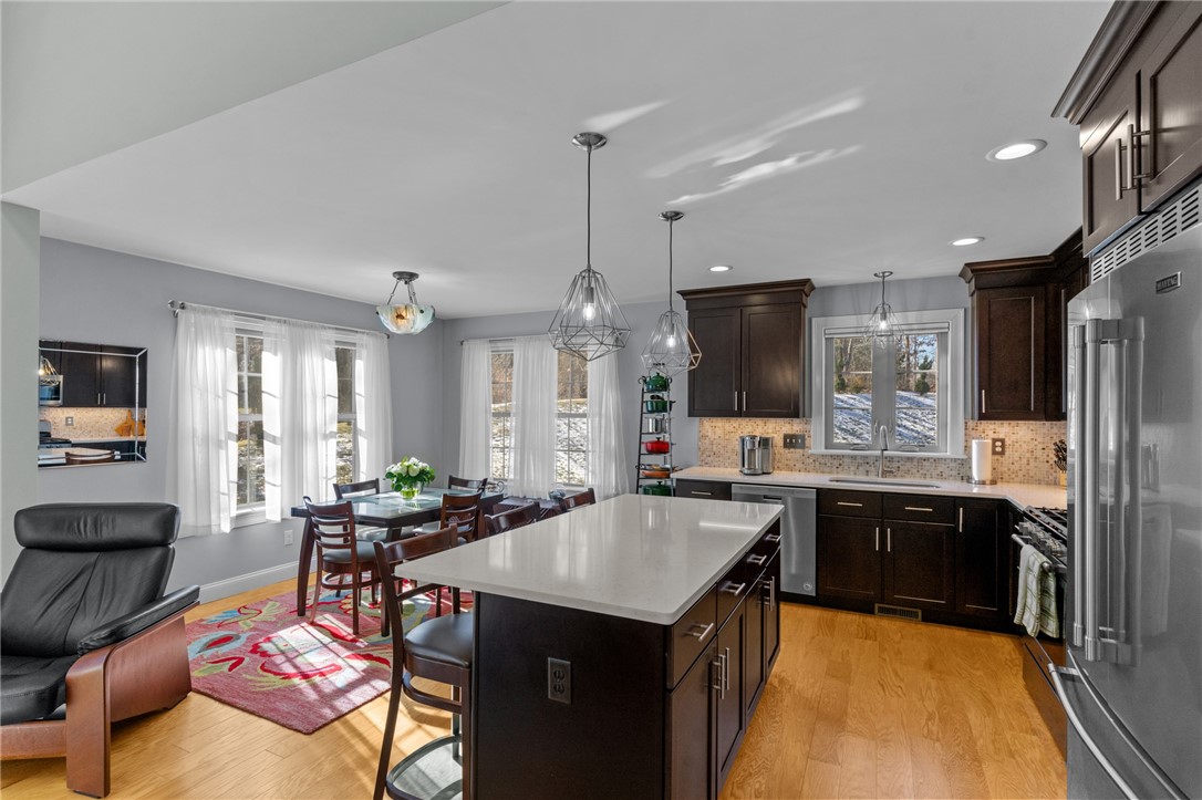 80 Conley Avenue, Unit 8 Cranston, RI 02921 - Photo 13 of 41