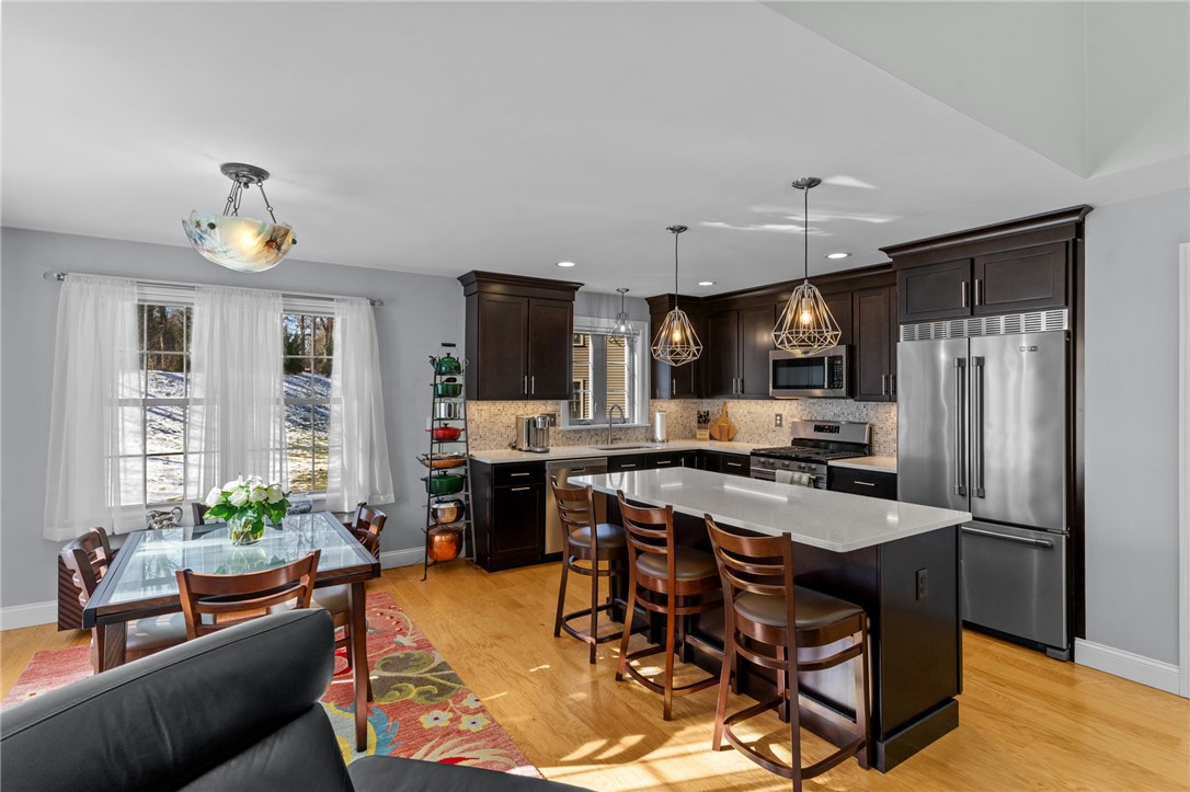 80 Conley Avenue, Unit 8 Cranston, RI 02921 - Photo 14 of 41