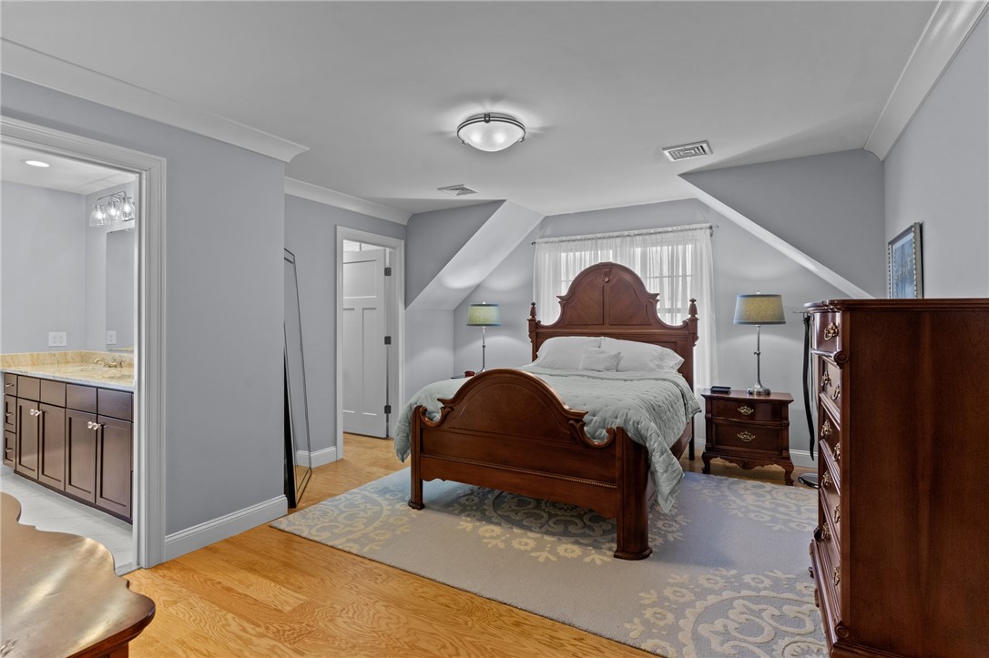 80 Conley Avenue, Unit 8 Cranston, RI 02921 - Photo 21 of 41