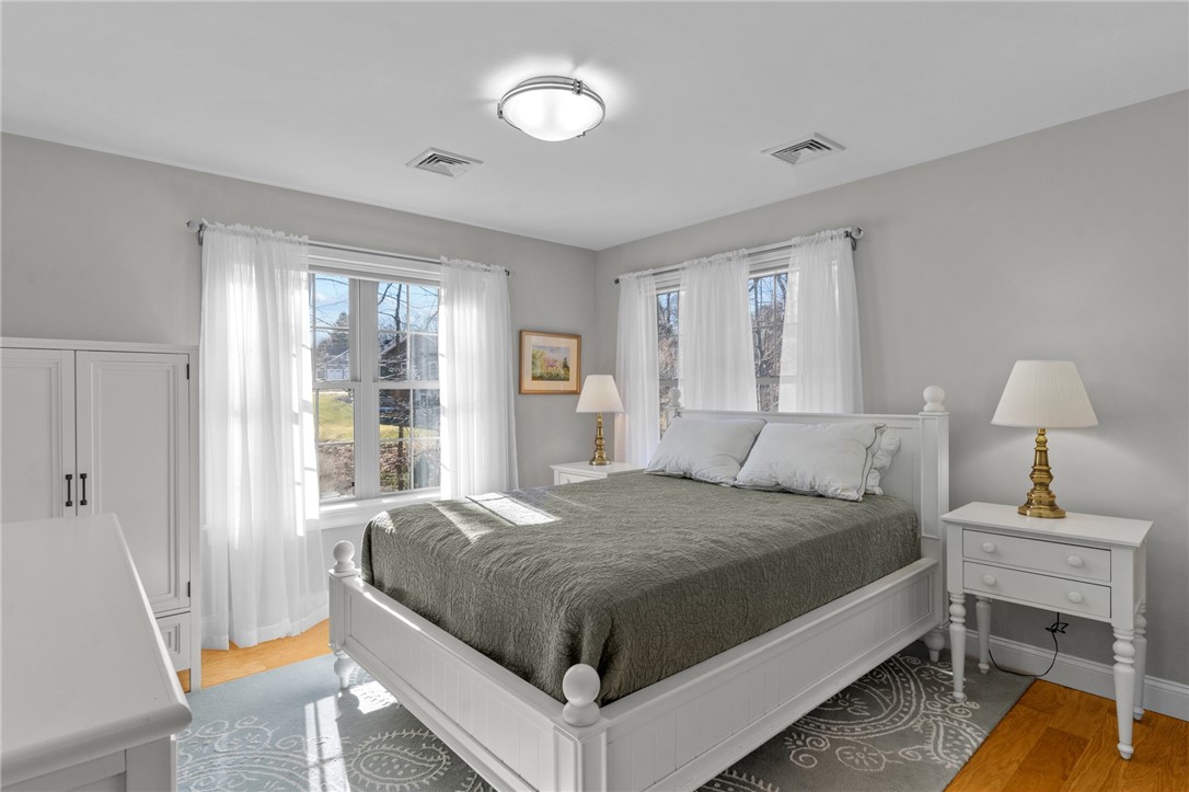 80 Conley Avenue, Unit 8 Cranston, RI 02921 - Photo 31 of 41