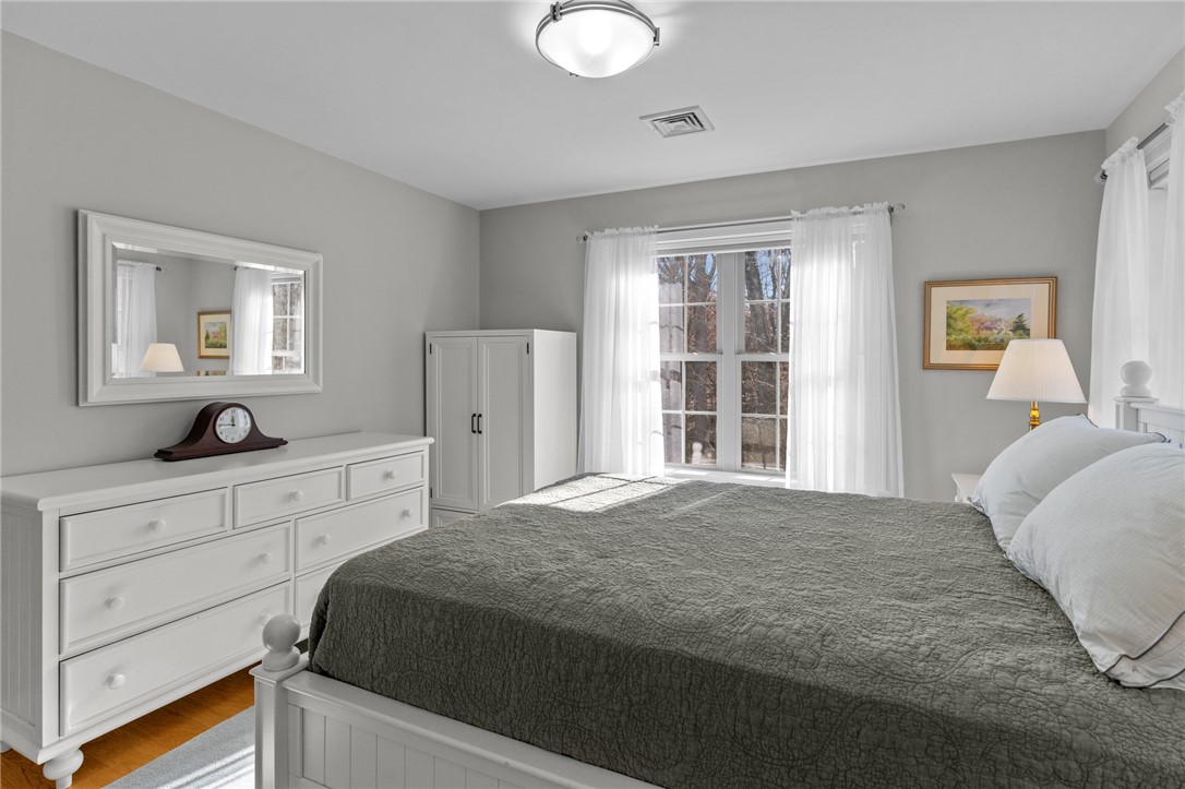 80 Conley Avenue, Unit 8 Cranston, RI 02921 - Photo 32 of 41