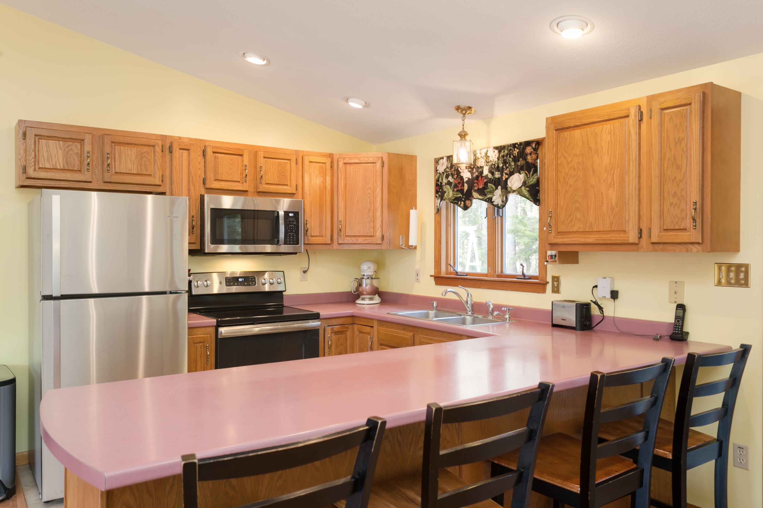 7 Fairoaks Drive Springvale, ME 04083 - Photo 3 of 35 5434