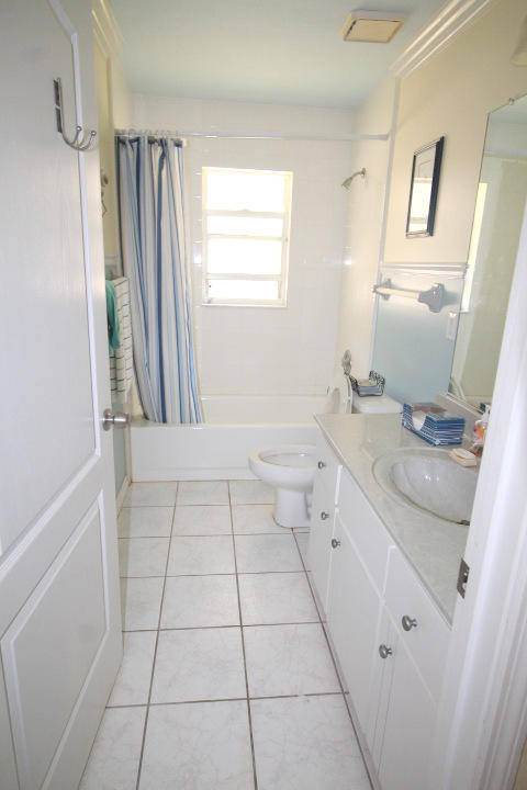 3998 Dakota Circle Ormond Beach, FL 32174 - Photo 36 of 60 Guest Bathrm