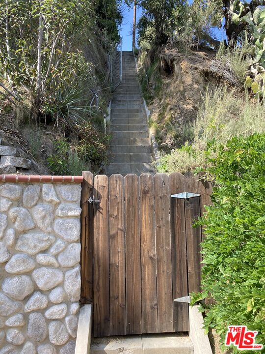 1308 Opechee Way Glendale, CA 91208 - Photo 32 of 33 a view of outdoor space with wooden fence