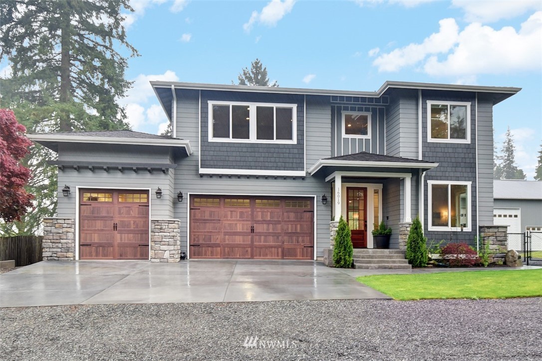 16019 Cascadian Way Bothell, WA 98012 - Photo 2 of 40 Gallery Image 2