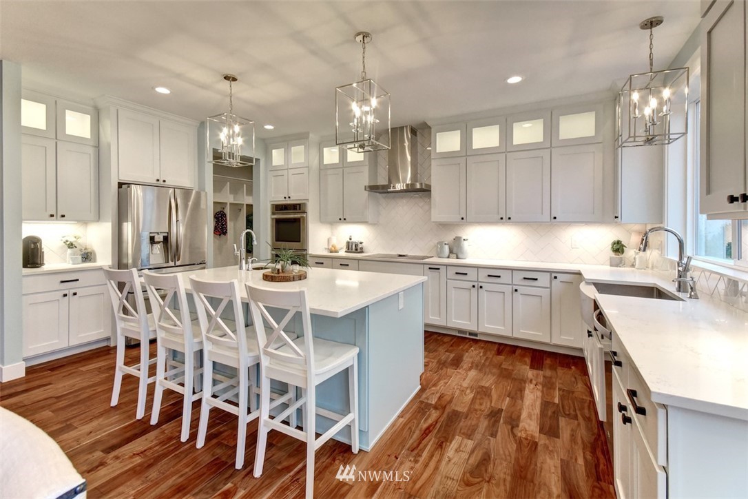 16019 Cascadian Way Bothell, WA 98012 - Photo 14 of 40 Gallery Image 14