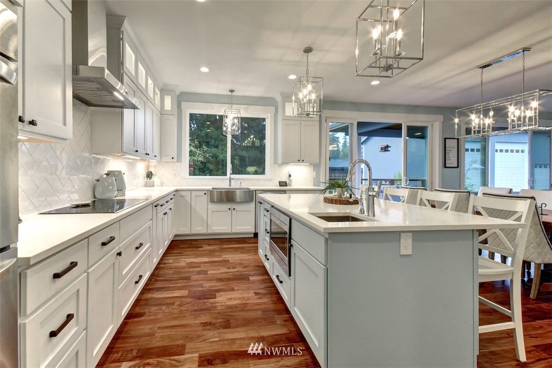 16019 Cascadian Way Bothell, WA 98012 - Photo 15 of 40 Gallery Image 15