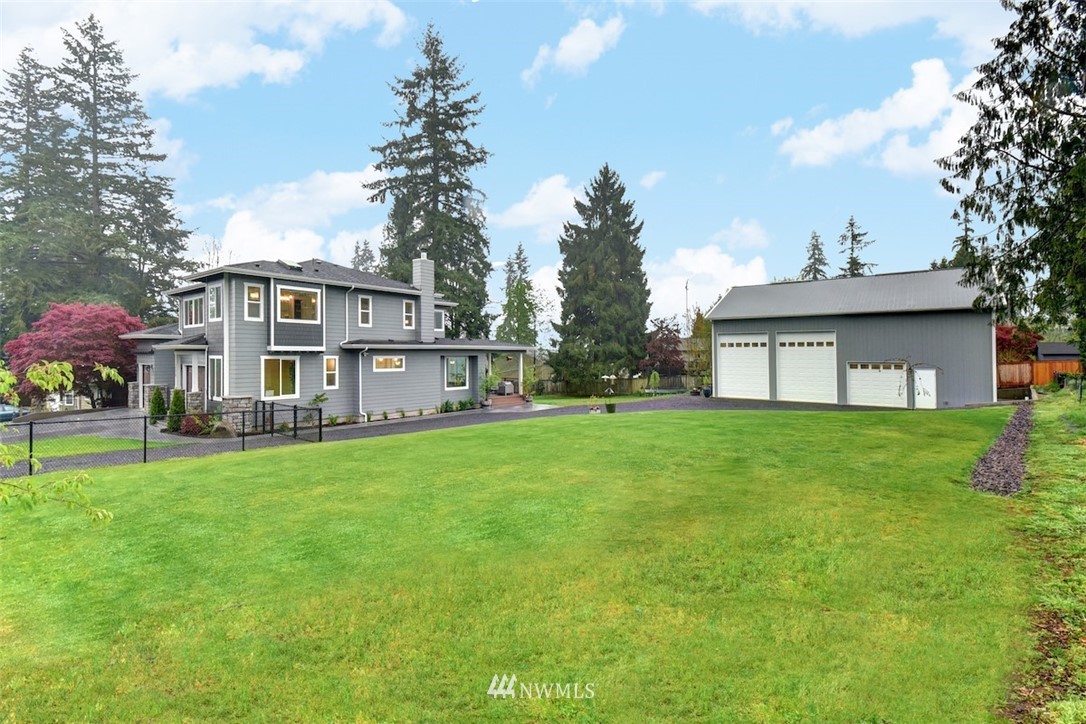 16019 Cascadian Way Bothell, WA 98012 - Photo 3 of 40 Gallery Image 3