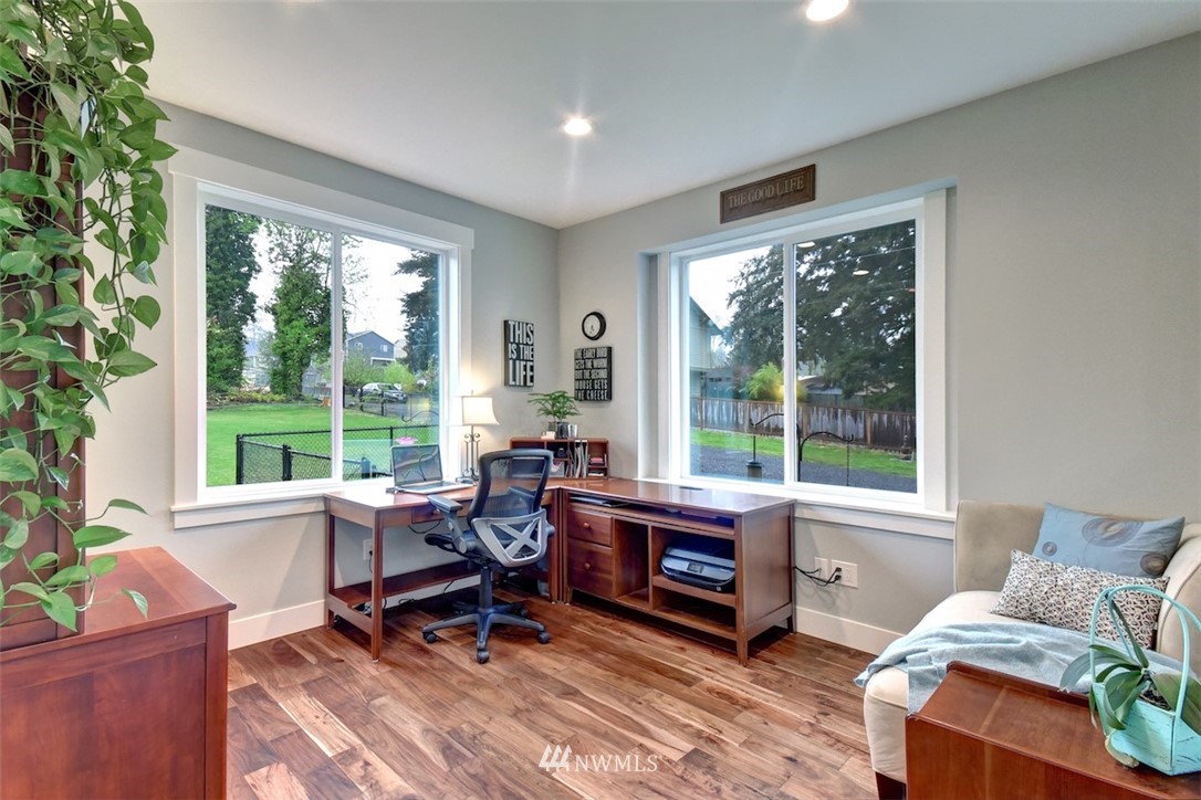 16019 Cascadian Way Bothell, WA 98012 - Photo 22 of 40 Gallery Image 22