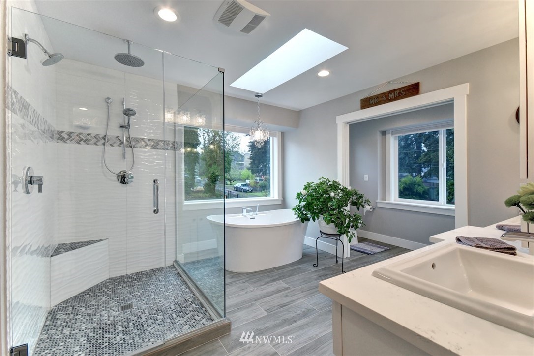 16019 Cascadian Way Bothell, WA 98012 - Photo 30 of 40 Gallery Image 30
