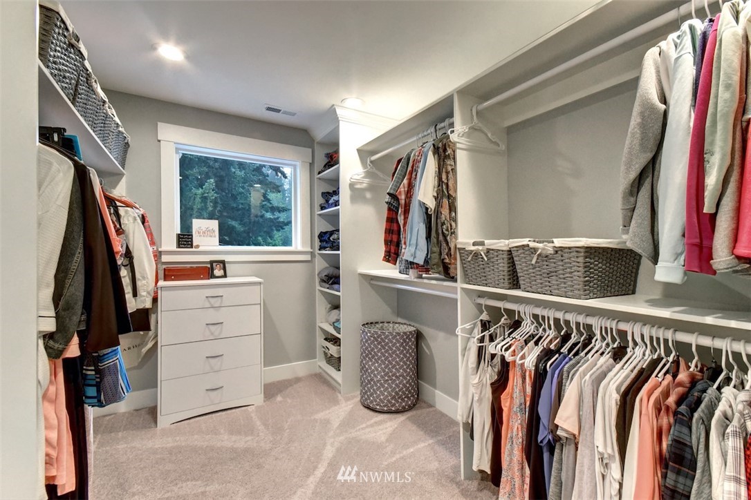 16019 Cascadian Way Bothell, WA 98012 - Photo 31 of 40 Gallery Image 31