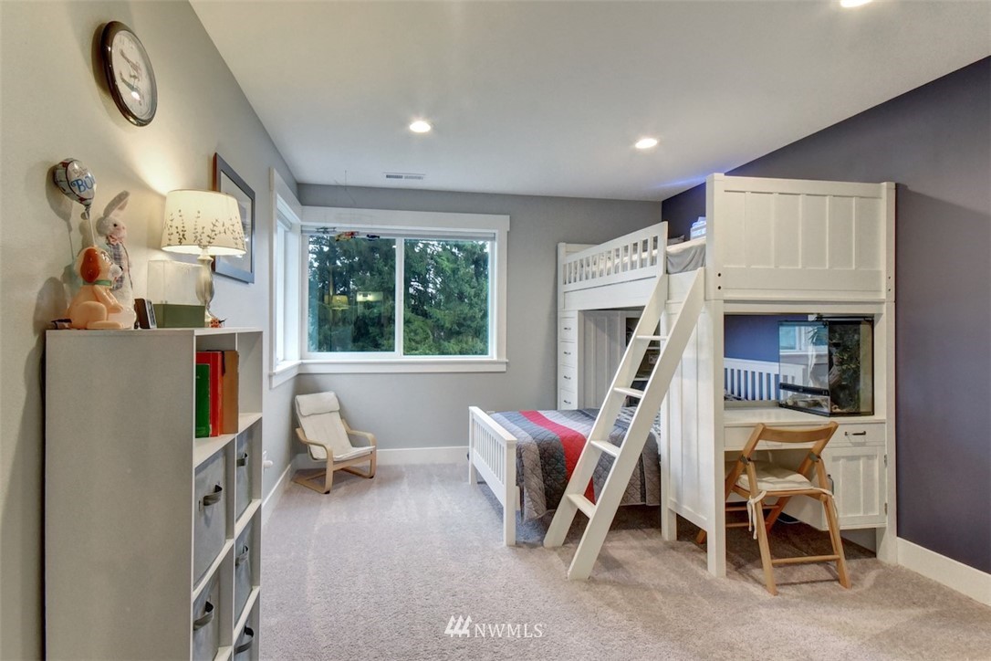 16019 Cascadian Way Bothell, WA 98012 - Photo 33 of 40 Gallery Image 33
