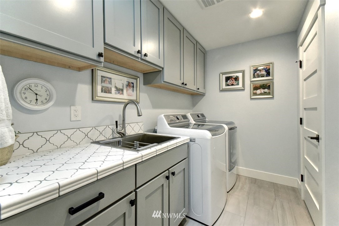 16019 Cascadian Way Bothell, WA 98012 - Photo 38 of 40 Gallery Image 38