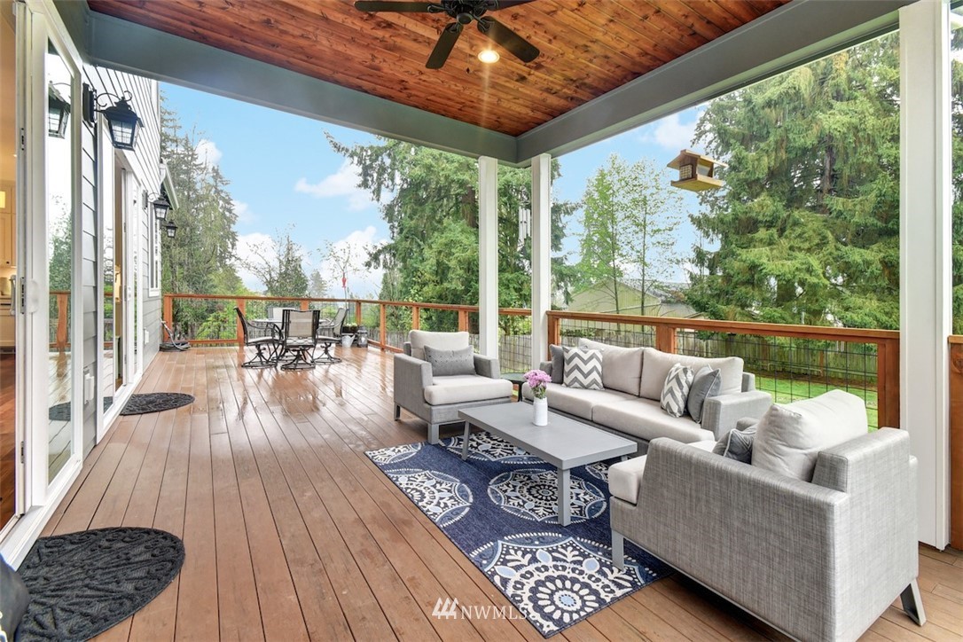 16019 Cascadian Way Bothell, WA 98012 - Photo 39 of 40 Gallery Image 39