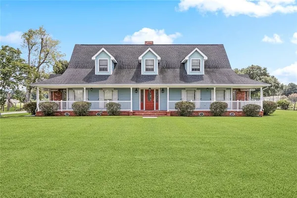 $575,000 | 12901 River Road, Luling, LA 70070