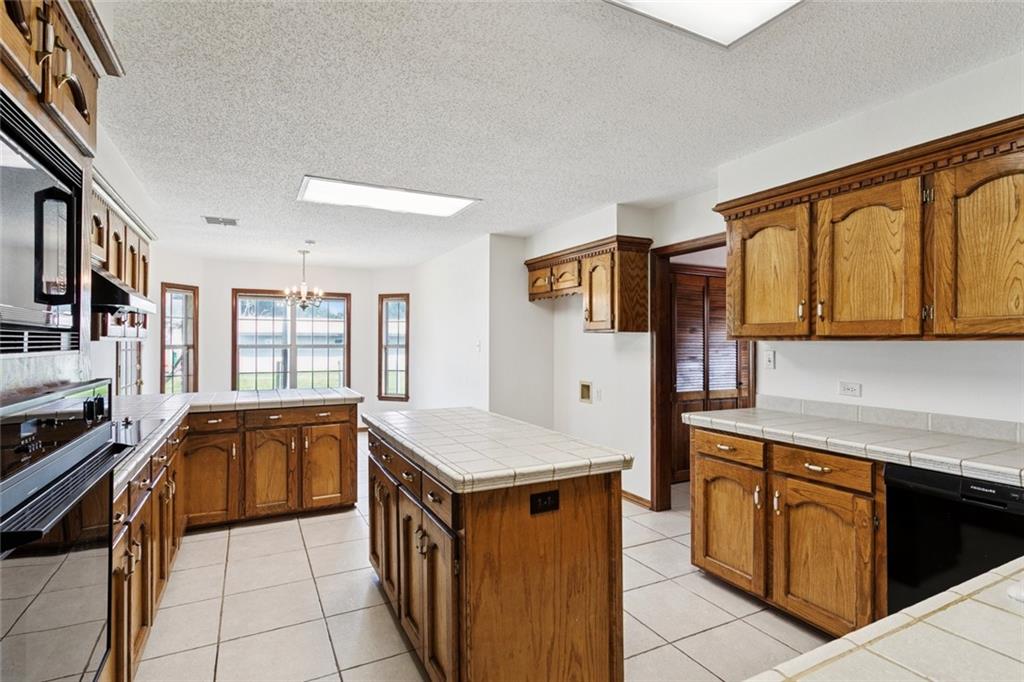 12901 River Road Luling, LA 70070 - Photo 5 of 39