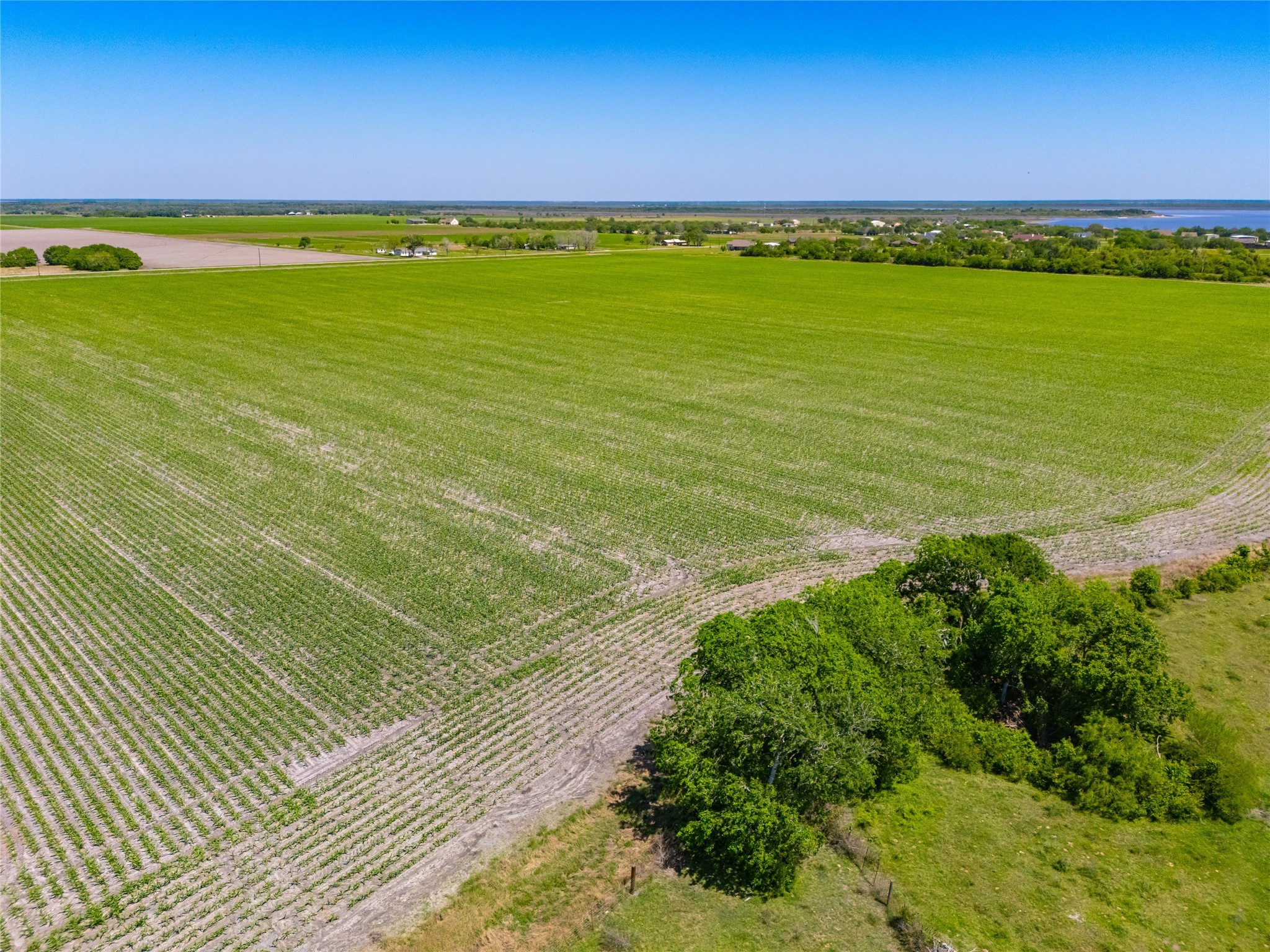 0 Park Road Port Lavaca, TX 77979 - Photo 13 of 19 a view of an ocean and beach
